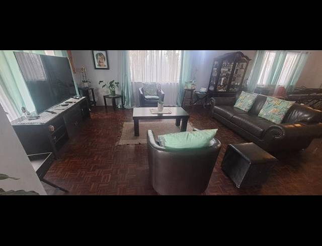 3 BEDROOM HOUSE FOR SALE IN SYDENHAM